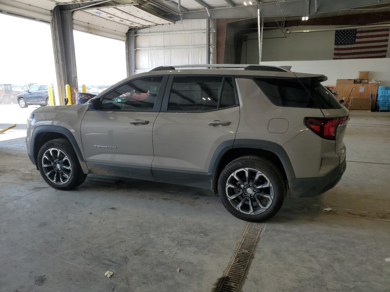 2025 GMC Terrain Elevation - Image 2