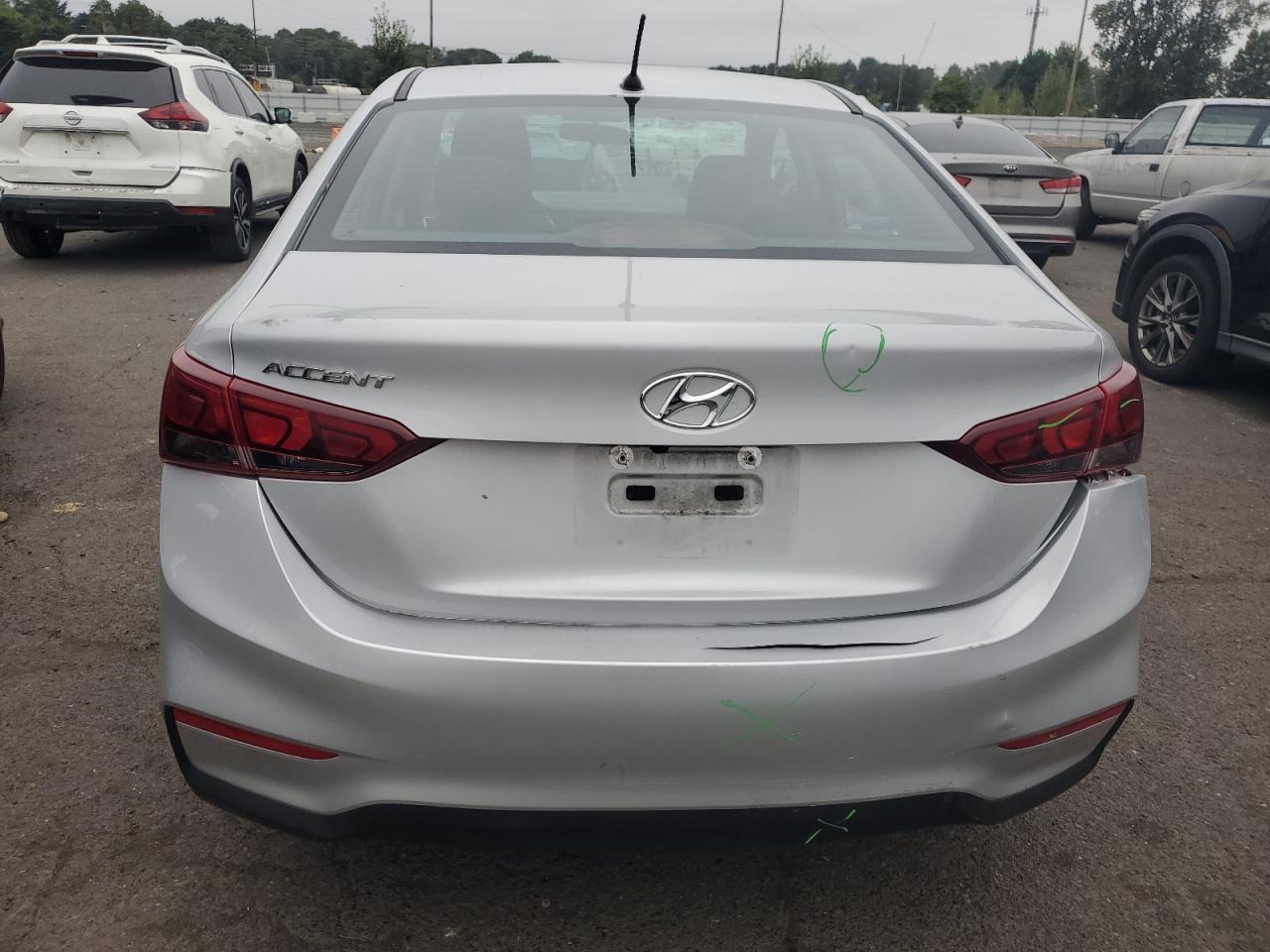 2021 Hyundai Accent Se - Фото 6