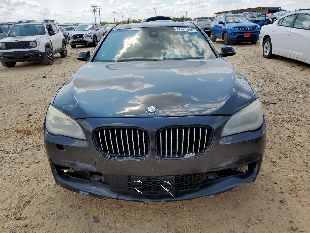 2015 BMW 750 I - Image 5