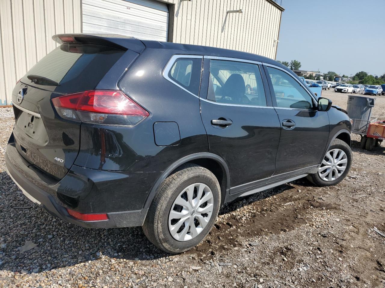 2020 Nissan Rogue S - Фото 3
