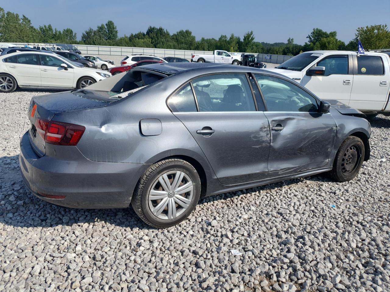 2017 Volkswagen Jetta S - Image 3