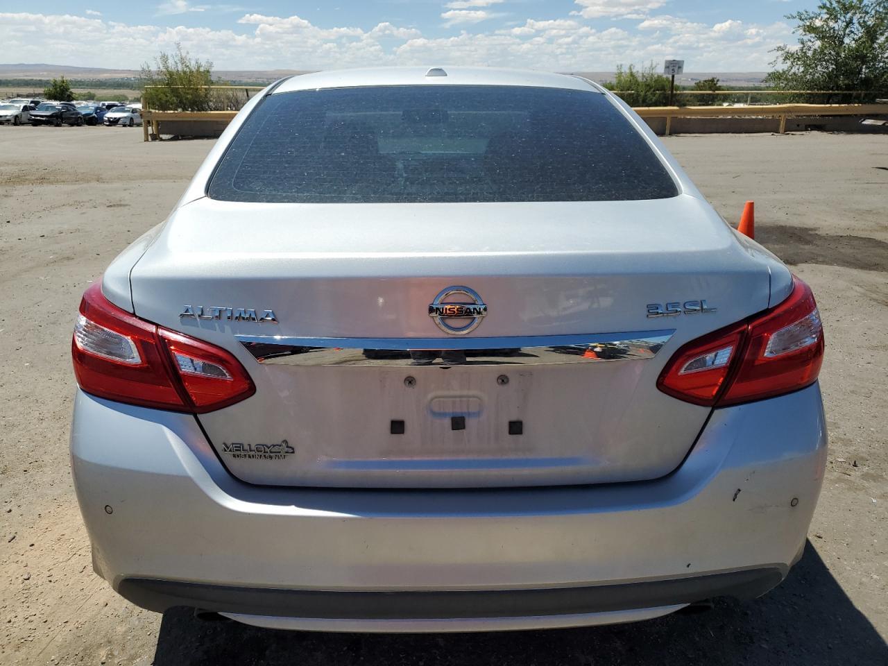 2017 Nissan Altima 3.5Sl - Image 6