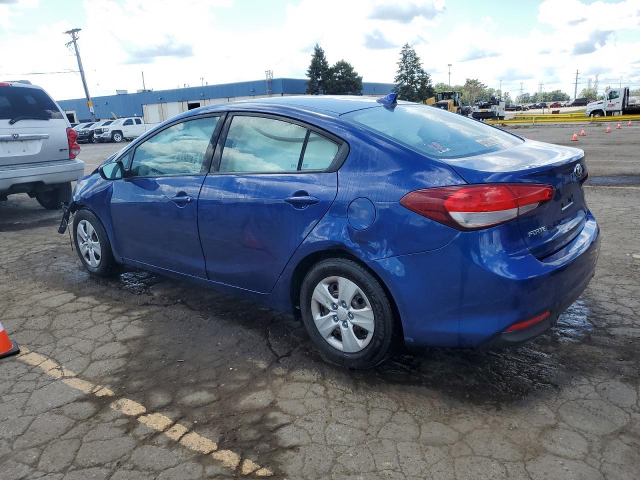 2017 Kia Forte Lx - Фото 2