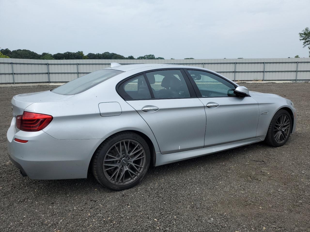2016 BMW 535 Xi - Фото 3