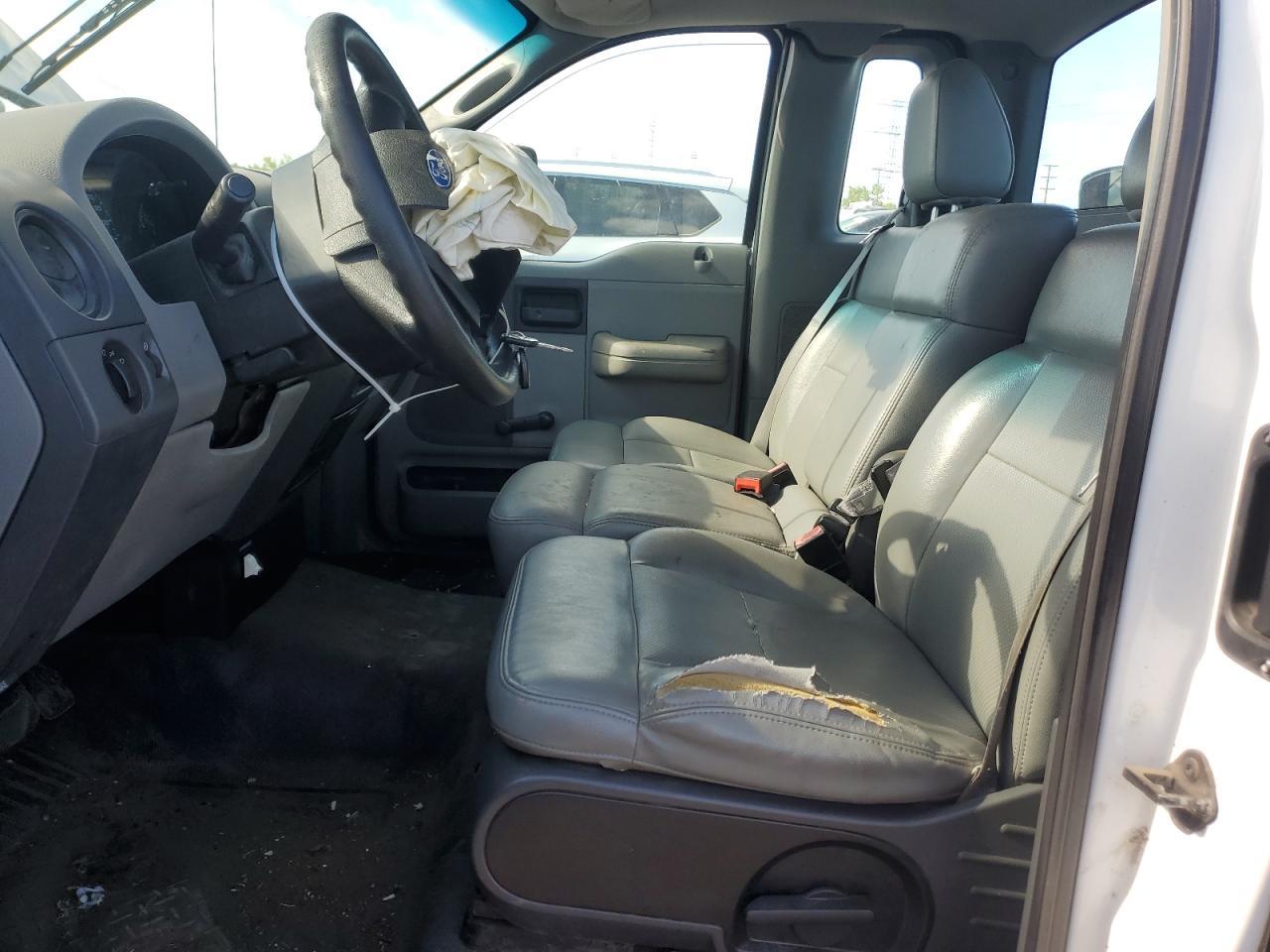 2006 Ford F150 - Image 7