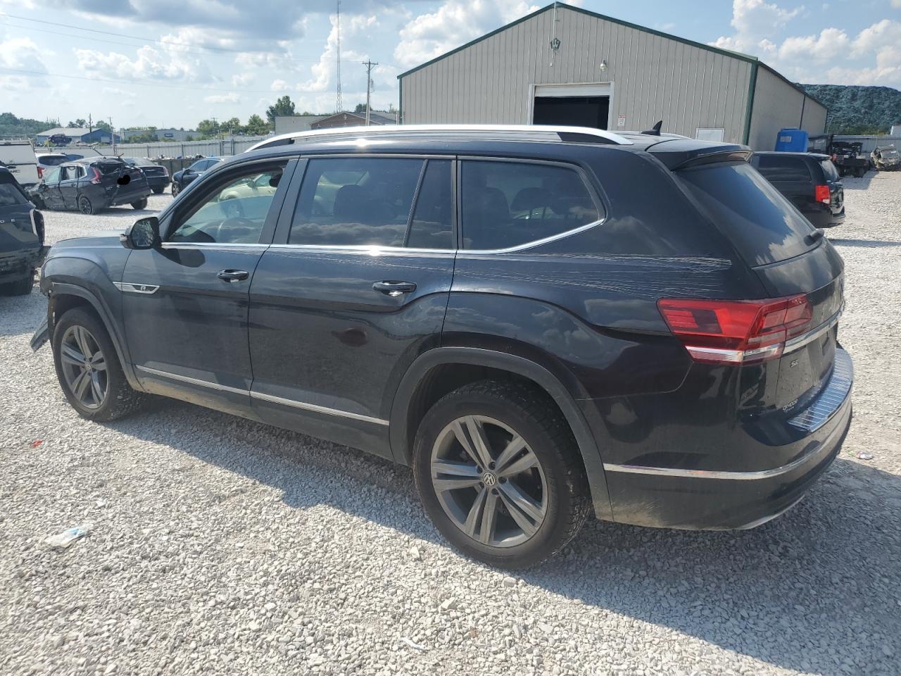 2019 Volkswagen Atlas Se - Image 2