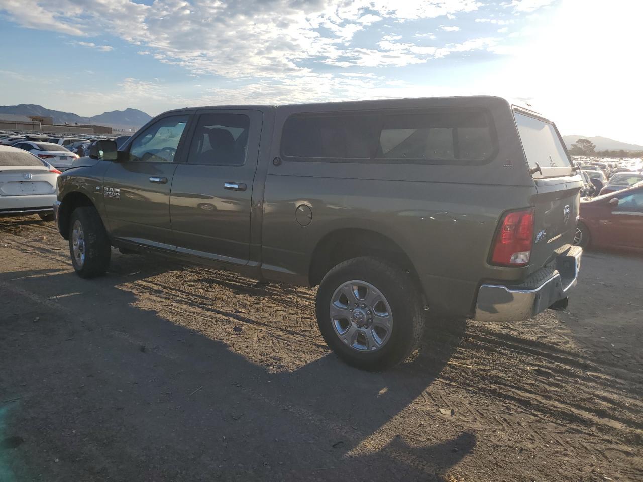2014 Ram 3500 Slt - Фото 2