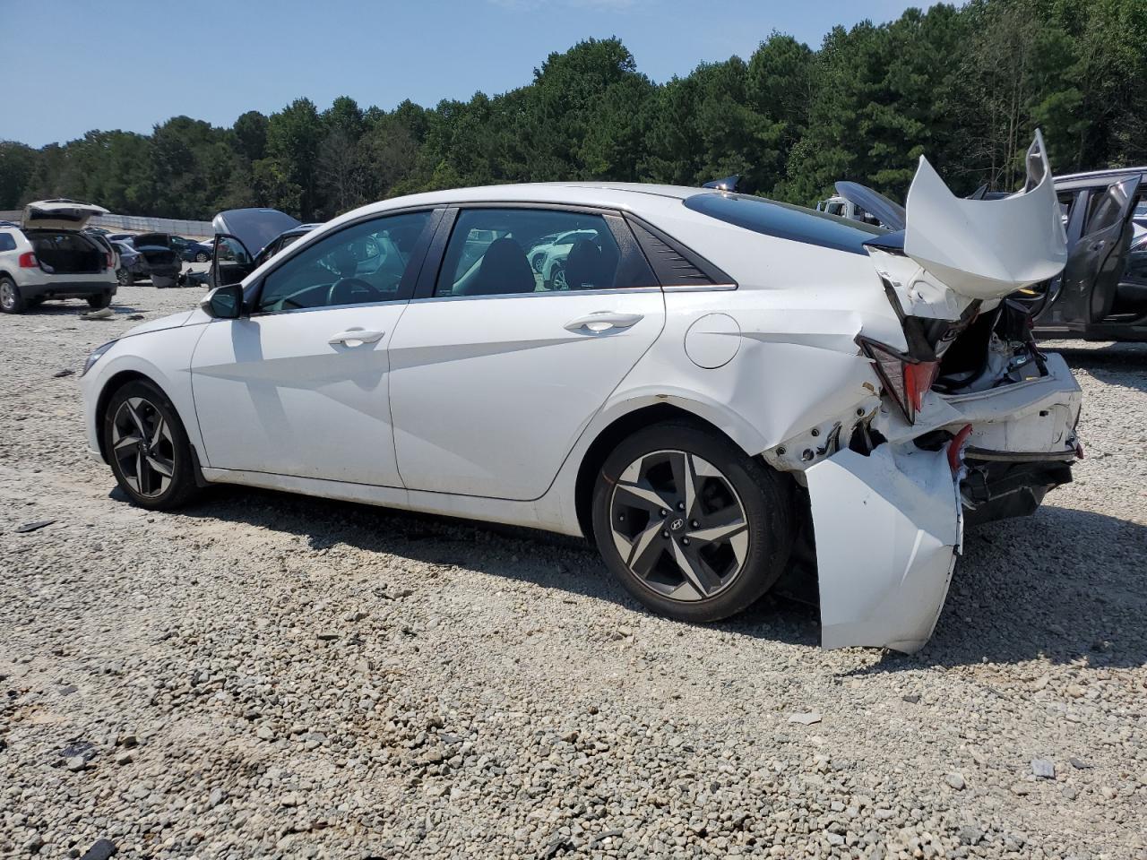 2023 Hyundai Elantra Limited - Фото 2