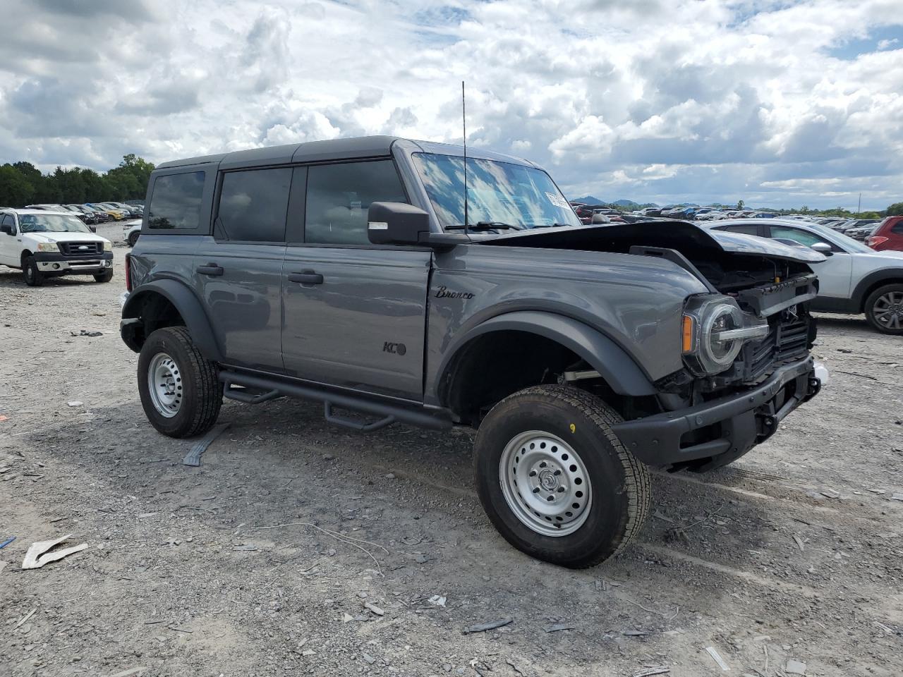2022 Ford Bronco Base - Фото 4