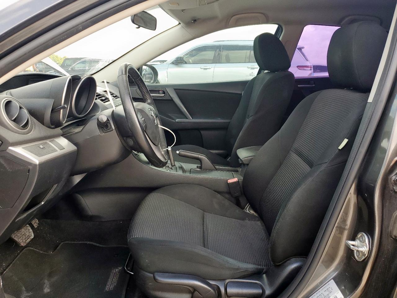 2013 Mazda 3 I - Фото 7