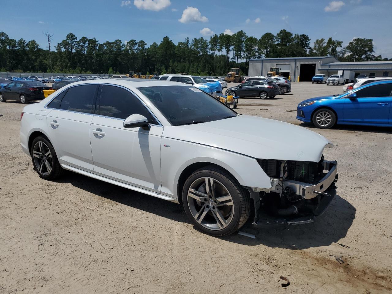 2017 Audi A4 Premium Plus - Image 4