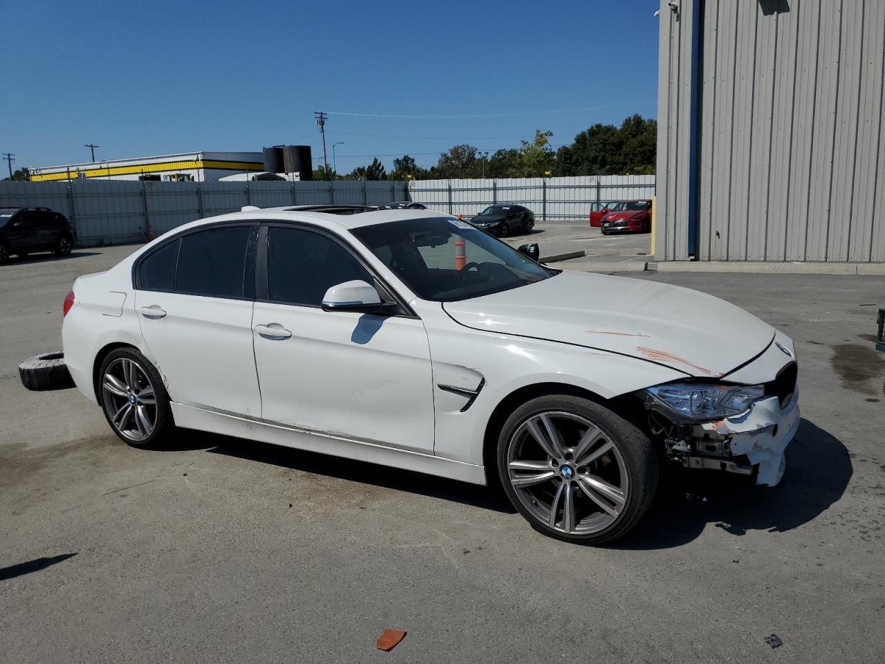 2015 BMW 328 I Sulev - Фото 4