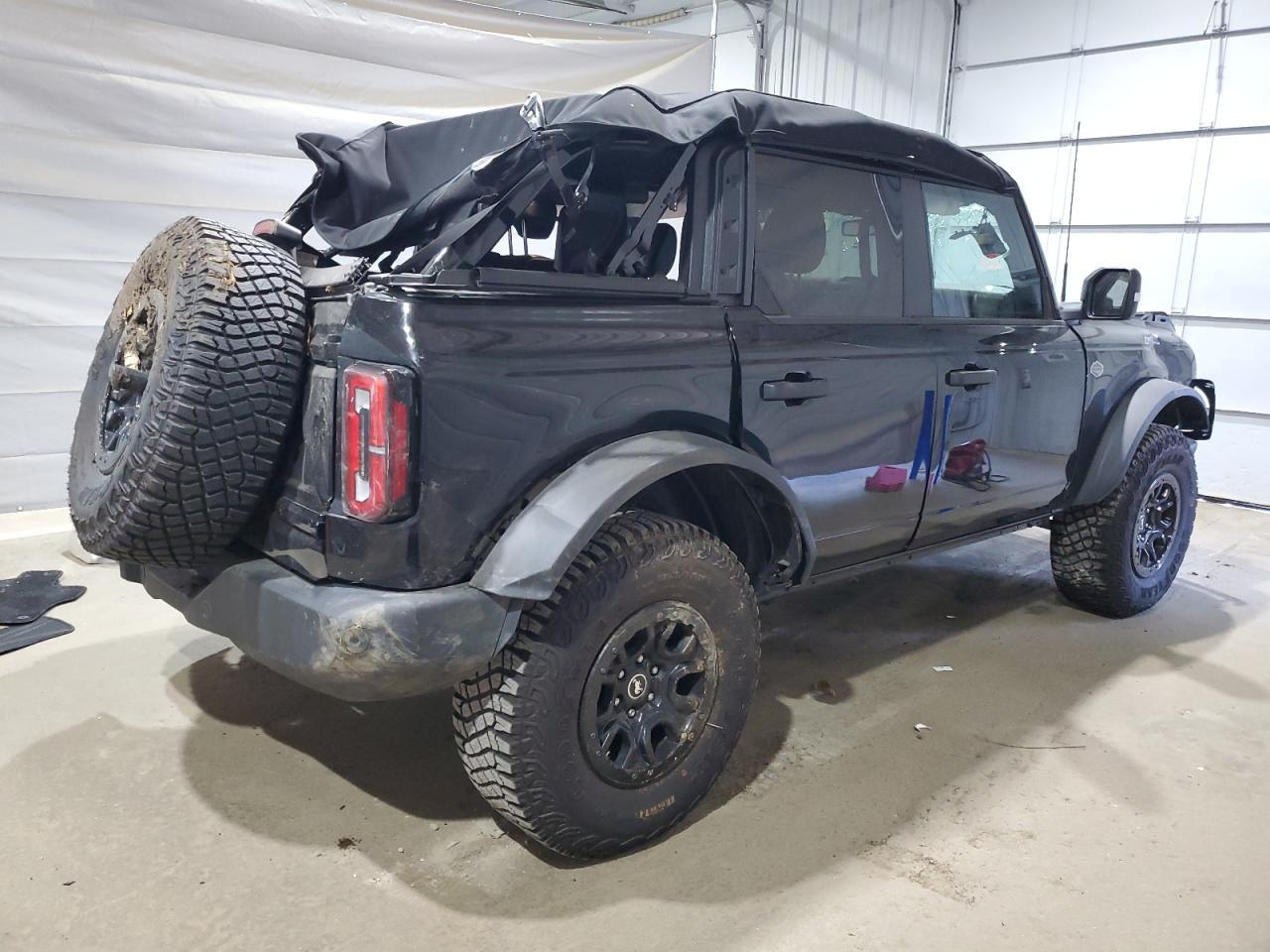 2024 Ford Bronco Wildtrak - Фото 3