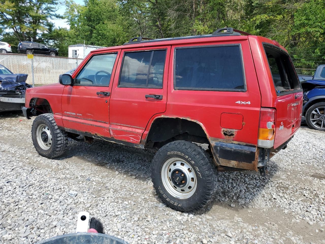 2001 Jeep Cherockee - Фото 2
