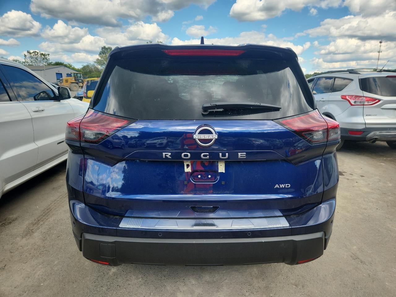 2025 Nissan Rogue Sv - Image 6