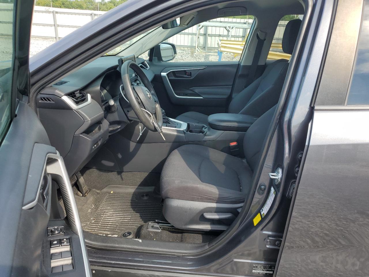 2019 Toyota Rav4 Le - Image 7