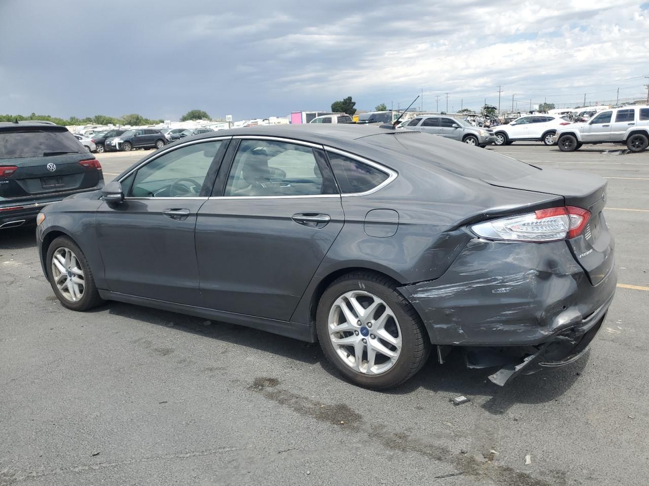 2015 Ford Fusion Se - Image 2