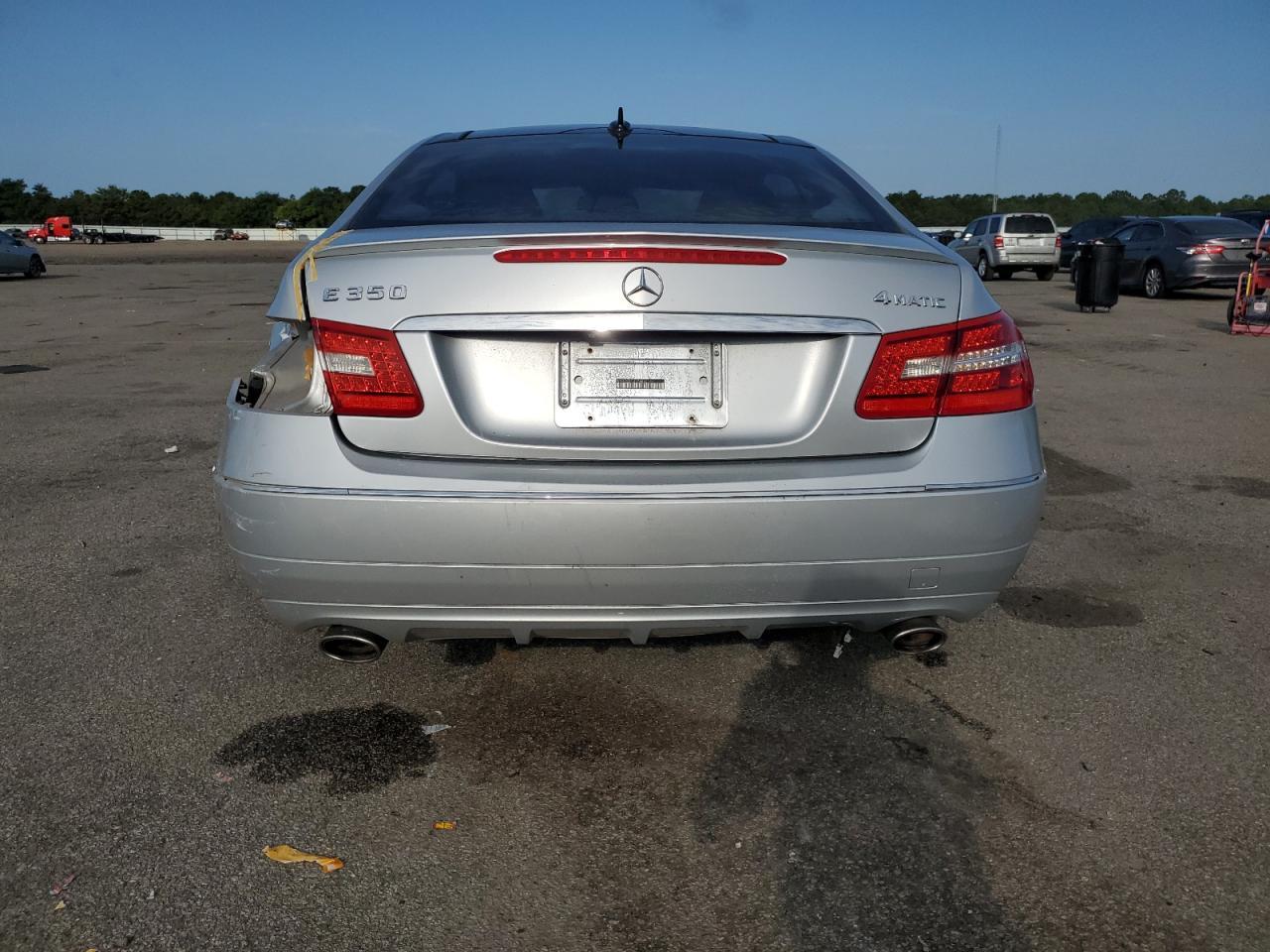 2012 Mercedes-Benz E 350 4Matic - Фото 6
