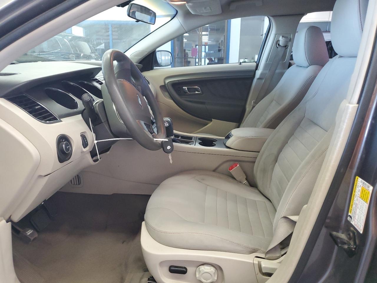 2011 Ford Taurus Se - Фото 7