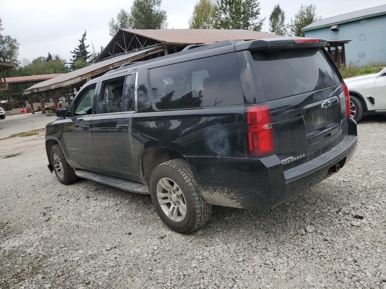 2018 Chevrolet Suburban K1500 Ls - Image 2