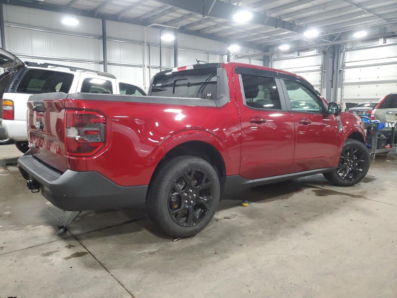 2025 Ford Maverick Lariat - Image 3