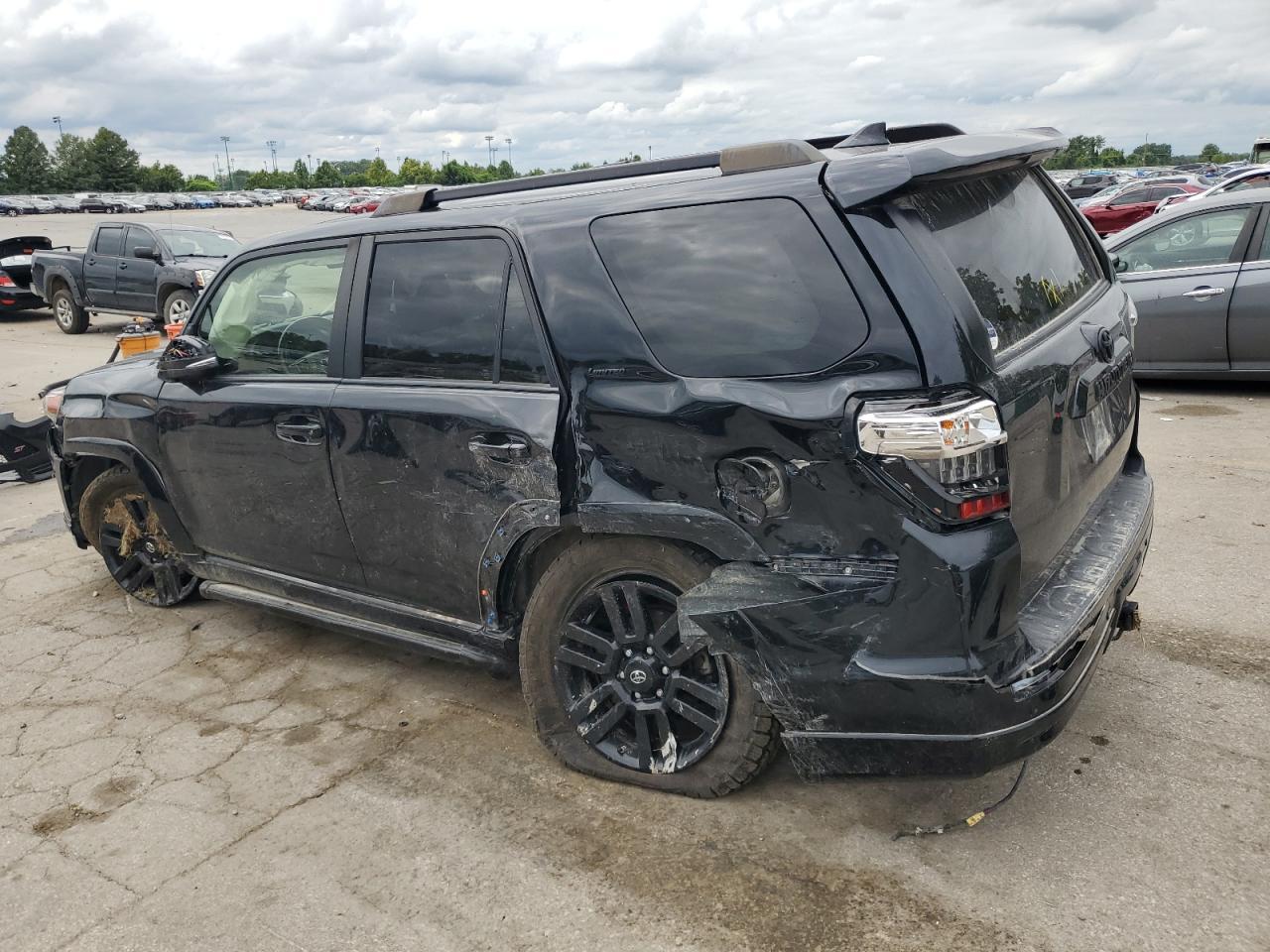 2019 Toyota 4Runner Sr5/Sr5 Premium - Image 2