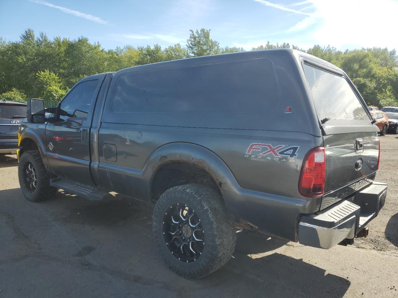 2016 Ford F350 Super Duty - Image 2