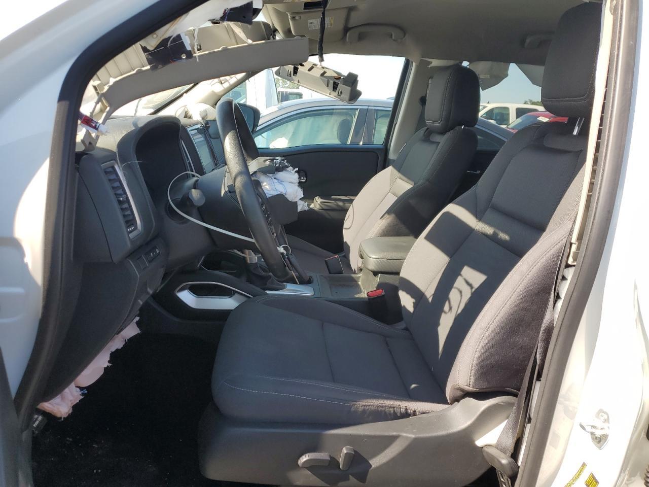 2024 Nissan Frontier S - Image 7