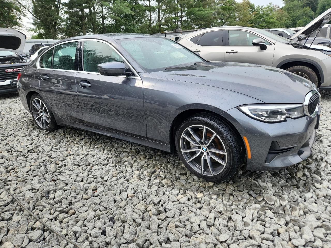 2021 BMW 330Xi - Image 4