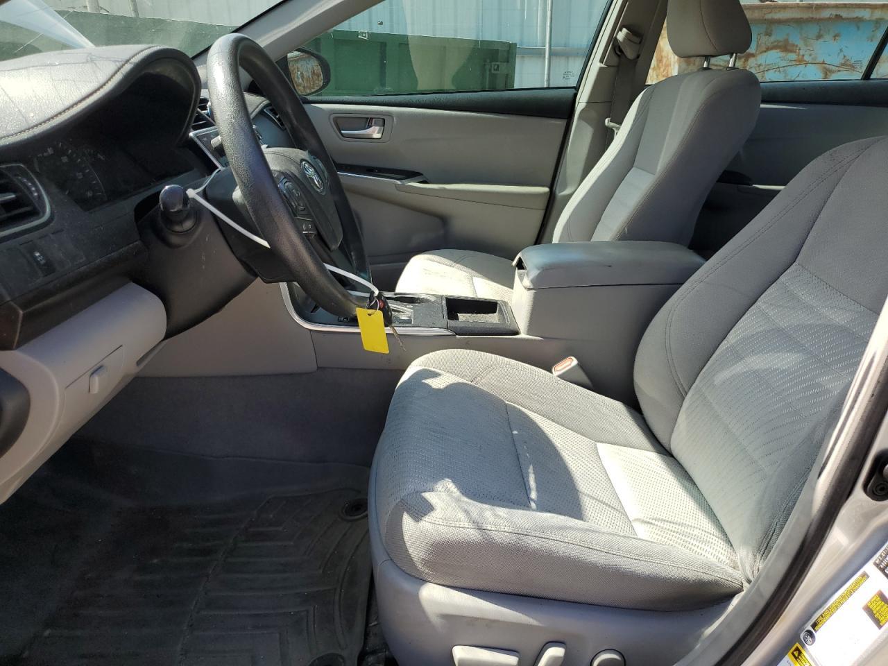 2015 Toyota Camry Le - Image 7