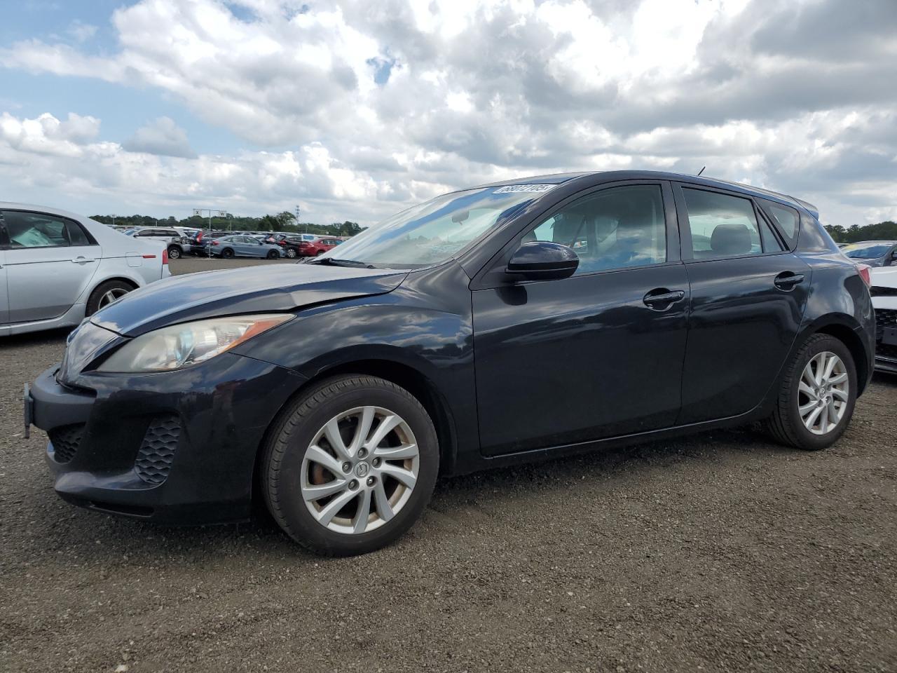 2012 Mazda 3 I