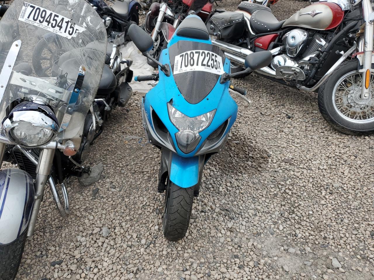2004 Suzuki Gsx-R750 K - Фото 2
