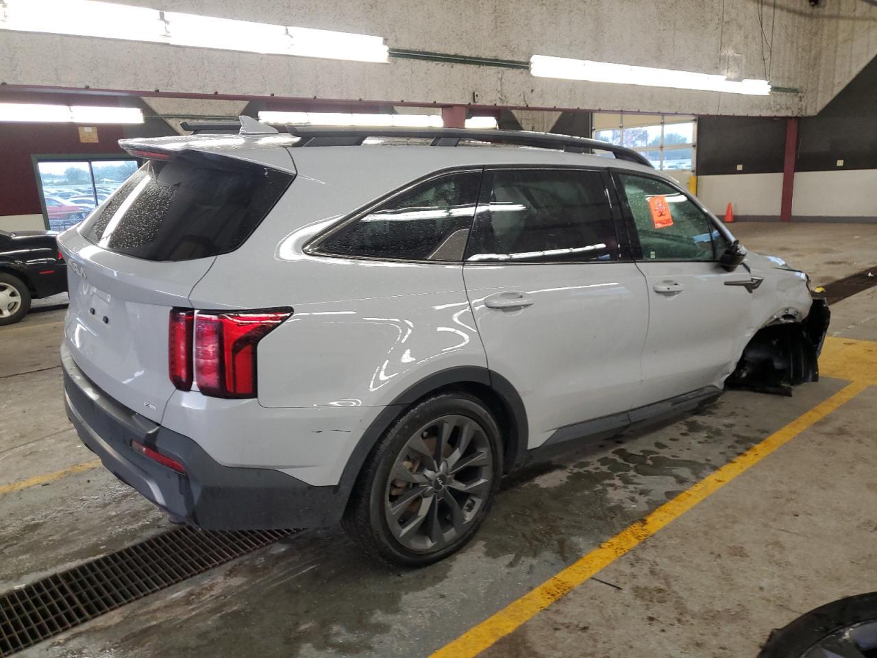 2023 Kia Sorento Ex - Фото 3