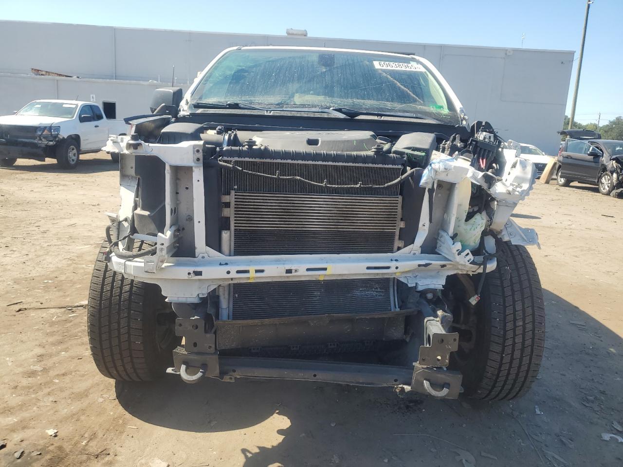 2021 Chevrolet Colorado - Фото 5