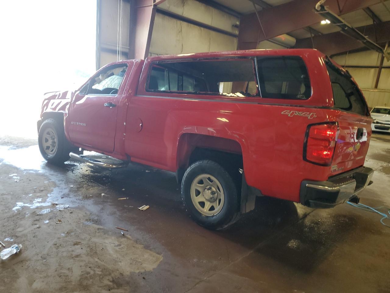 2017 Chevrolet Silverado K1500 - Фото 2