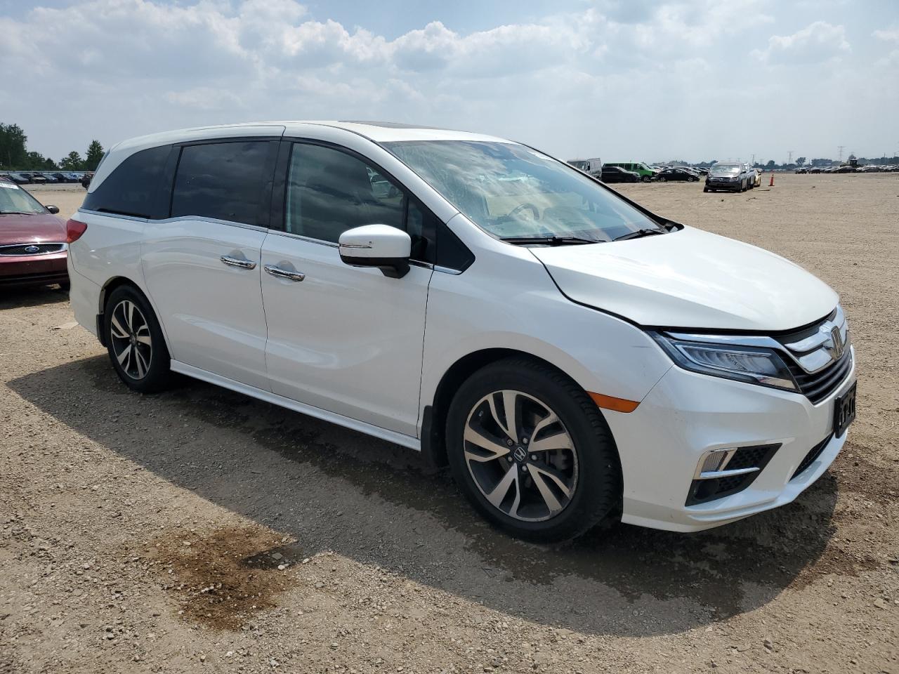 2018 Honda Odyssey Elite - Image 4