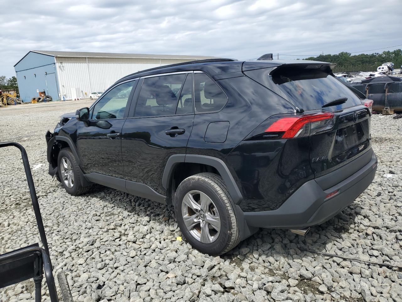 2024 Toyota Rav4 Le - Фото 2