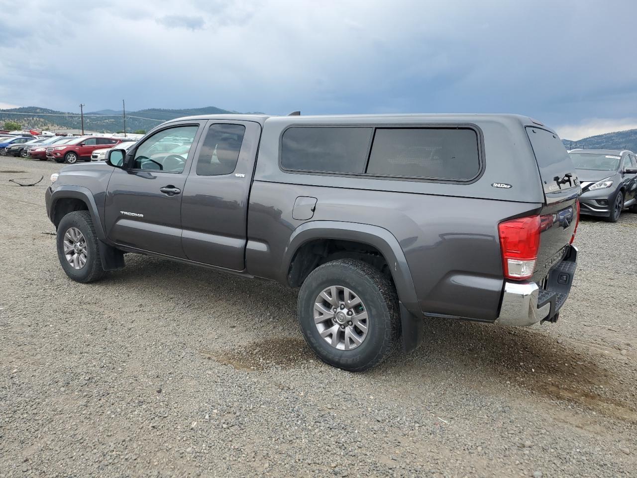 2016 Toyota Tacoma Access Cab - Image 2