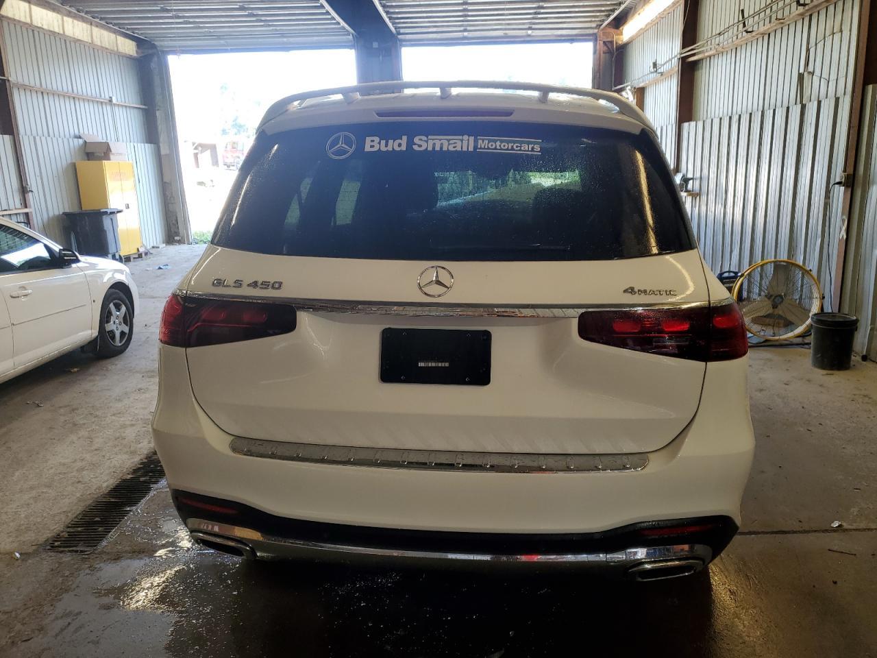 2025 Mercedes-Benz Gls 450 4Matic - Image 6