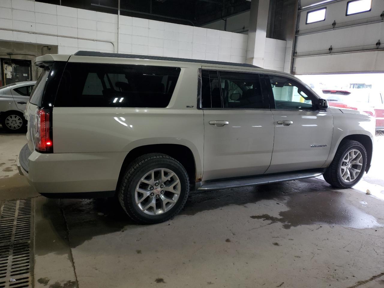 2015 GMC Yukon Xl K1500 Slt - Фото 3