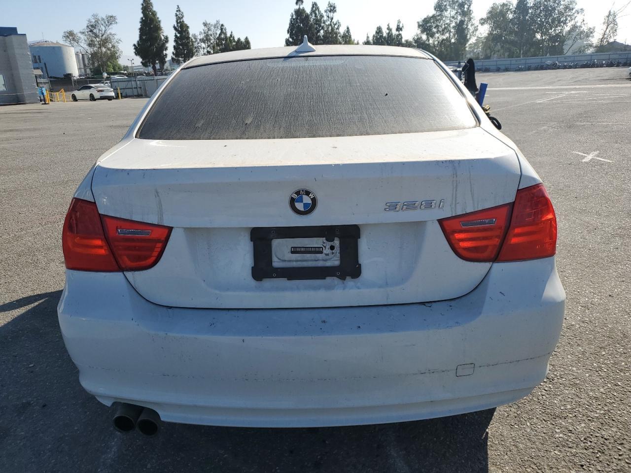 2011 BMW 328 I Sulev - Фото 6
