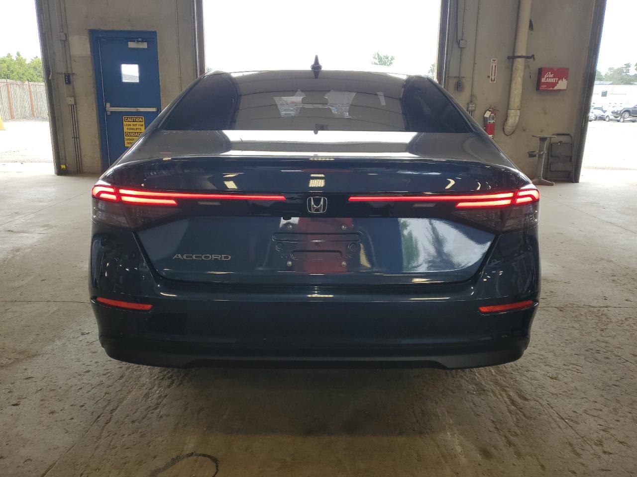 2024 Honda Accord Ex - Image 6