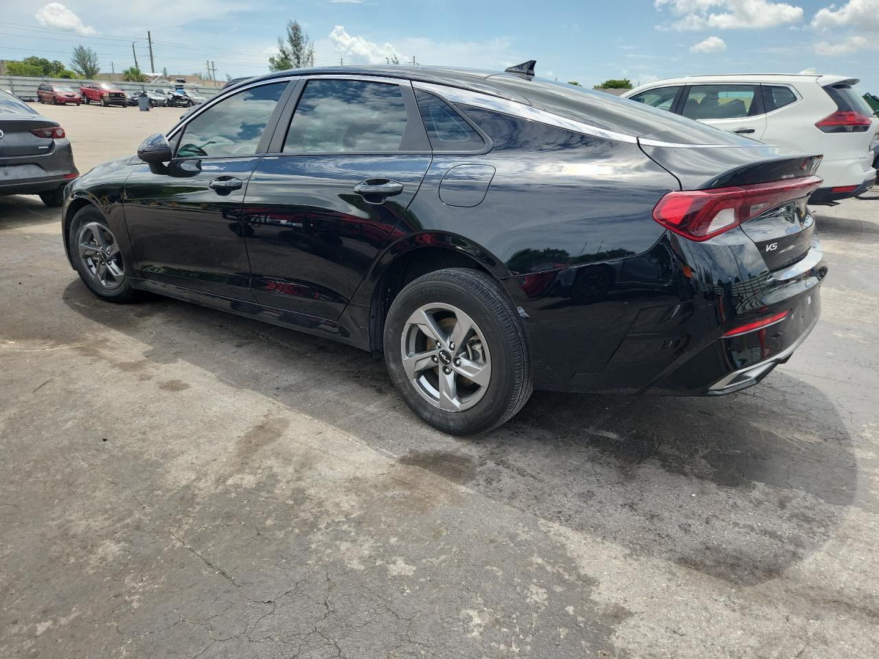 2024 Kia K5 Lxs - Image 2