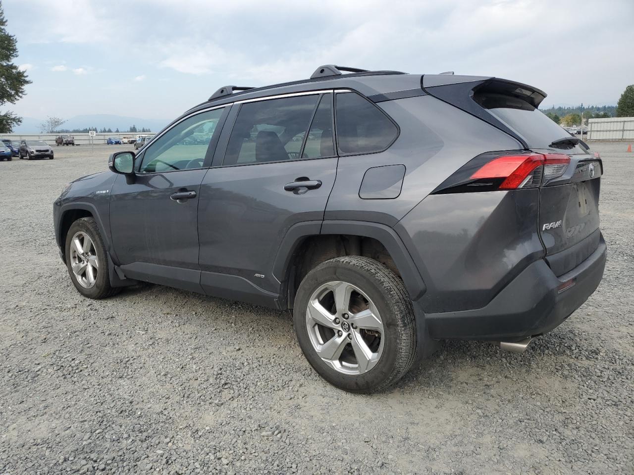 2021 Toyota Rav4 Xle Premium - Image 2