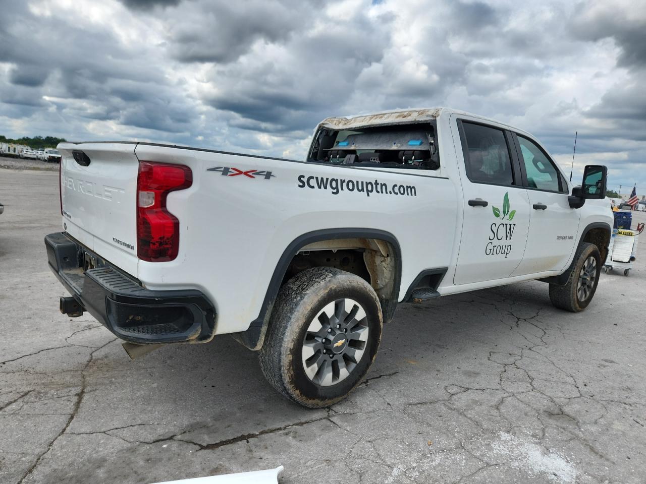 2023 Chevrolet Silverado K2500 Custom - Фото 3