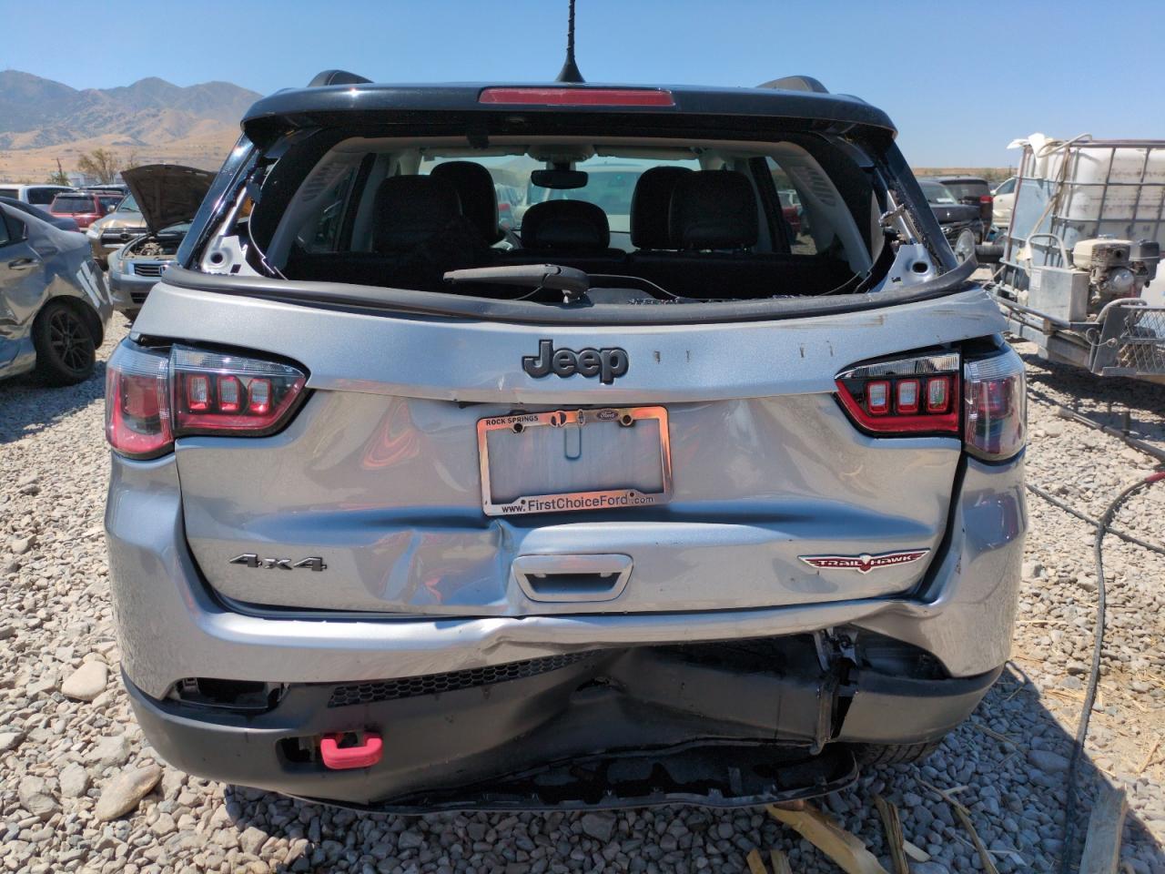 2017 Jeep Compass Trailhawk - Image 6