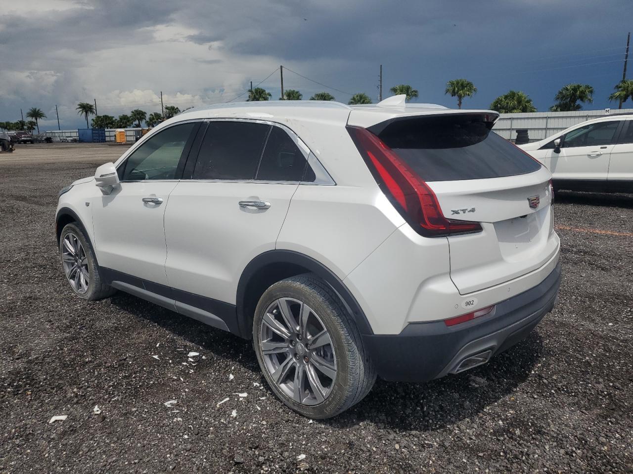 2019 Cadillac Xt4 Premium Luxury - Фото 2
