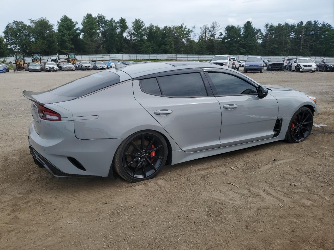 2023 Kia Stinger Gt2 - Фото 3