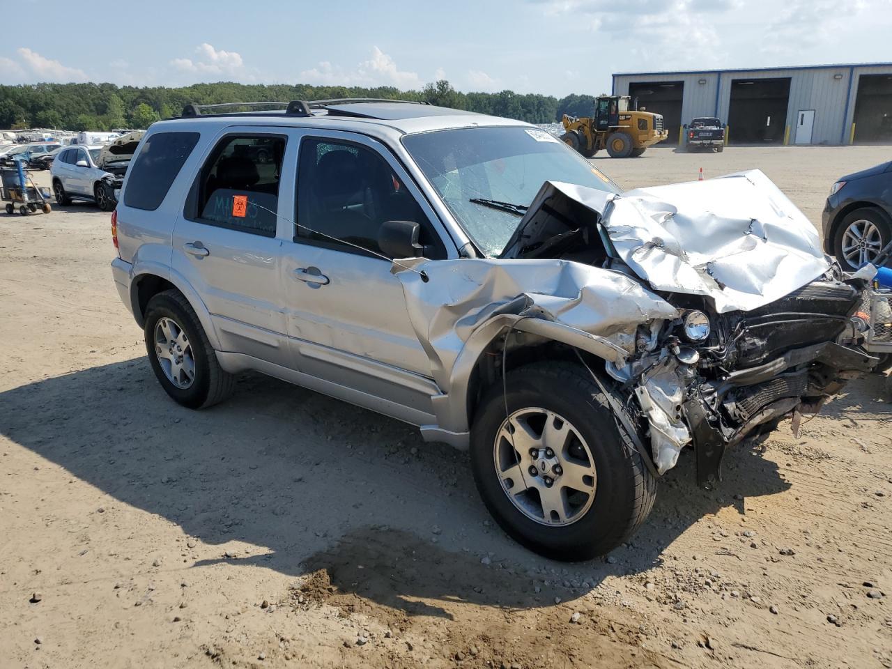 2005 Ford Escape Limited - Фото 4