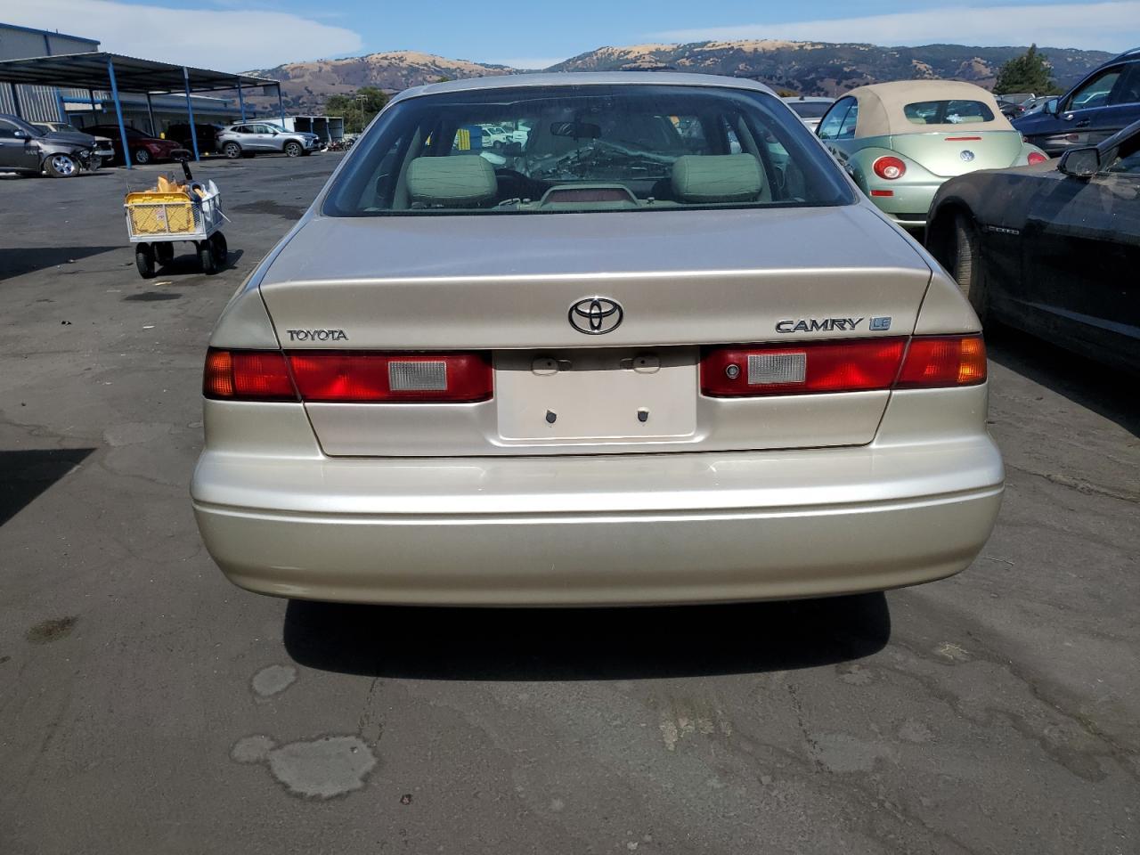 1997 Toyota Camry Ce - Image 6